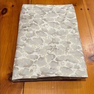 Unused PB TEEN (Pottery Barn) *Twin* Metallic Dreamy Leopard Metallic Flat Sheet